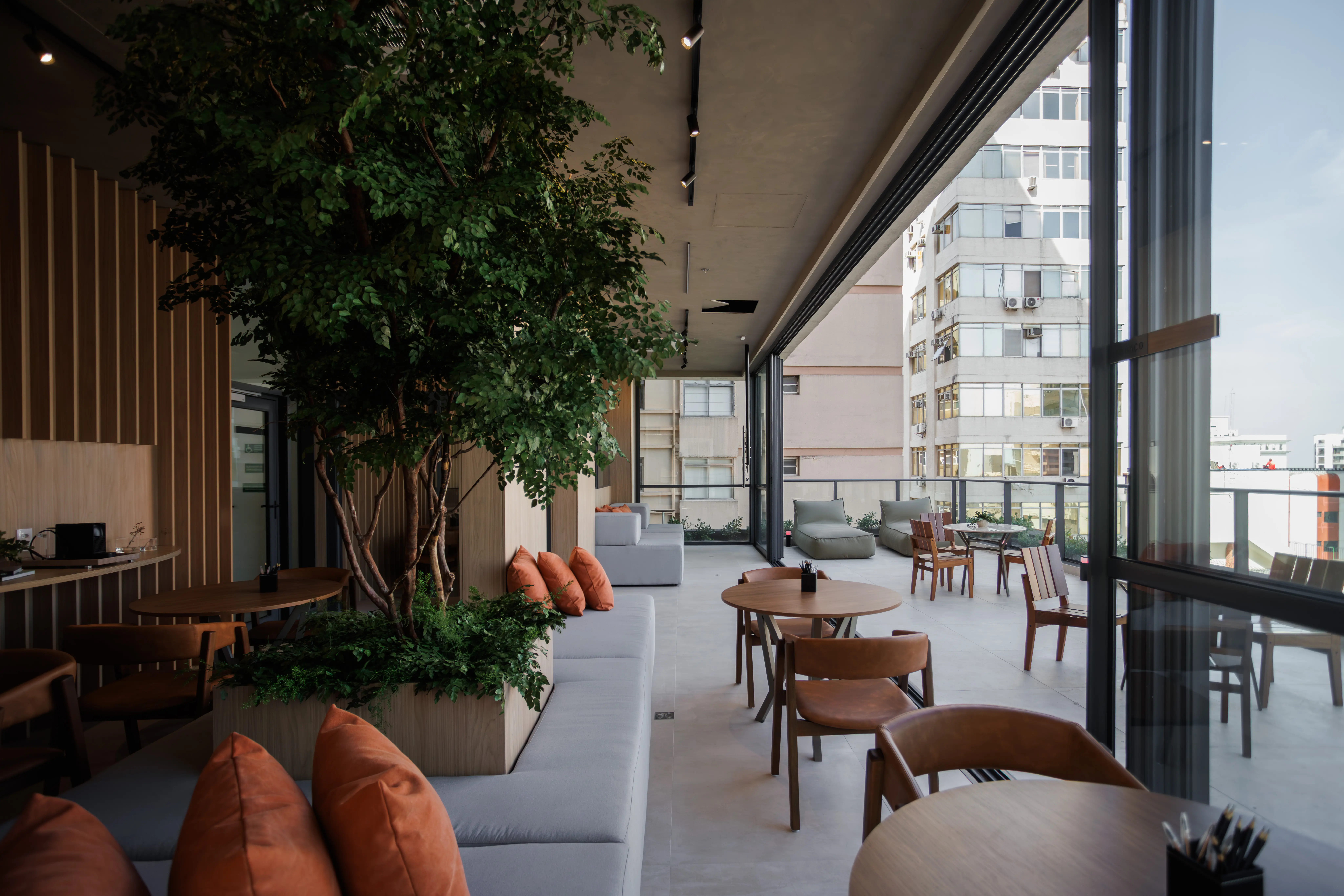 perfect conditions for bleisure